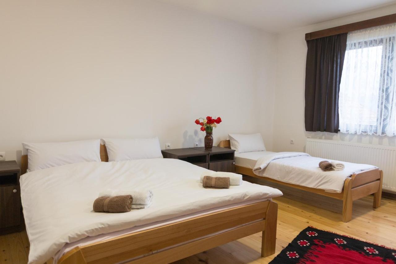 Aparthotel Viktorijini Konaci Kremna Exterior foto