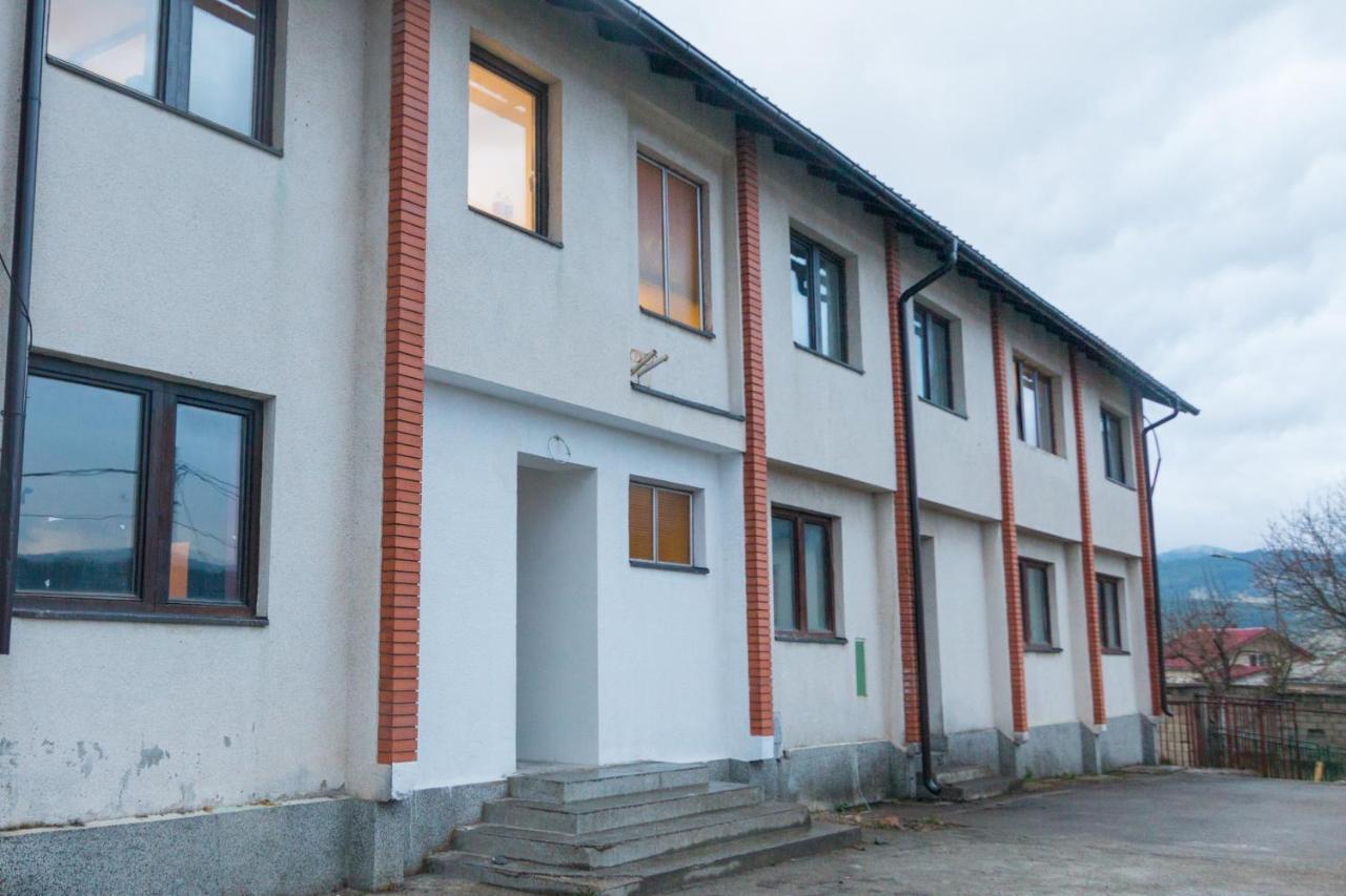 Aparthotel Viktorijini Konaci Kremna Exterior foto