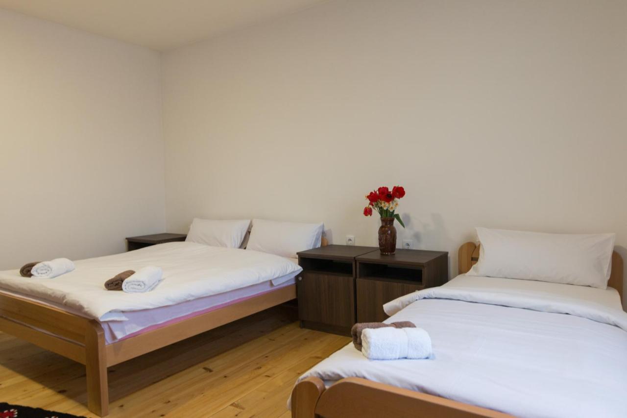 Aparthotel Viktorijini Konaci Kremna Exterior foto